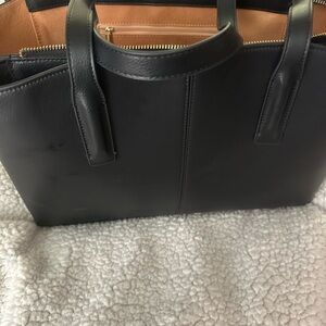 Freja Paloma vegan leather tote Black